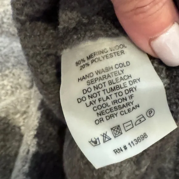 NWOT Margaret O'Leary Black & Gray Sweater, with Gathered Sleeves, Size XS